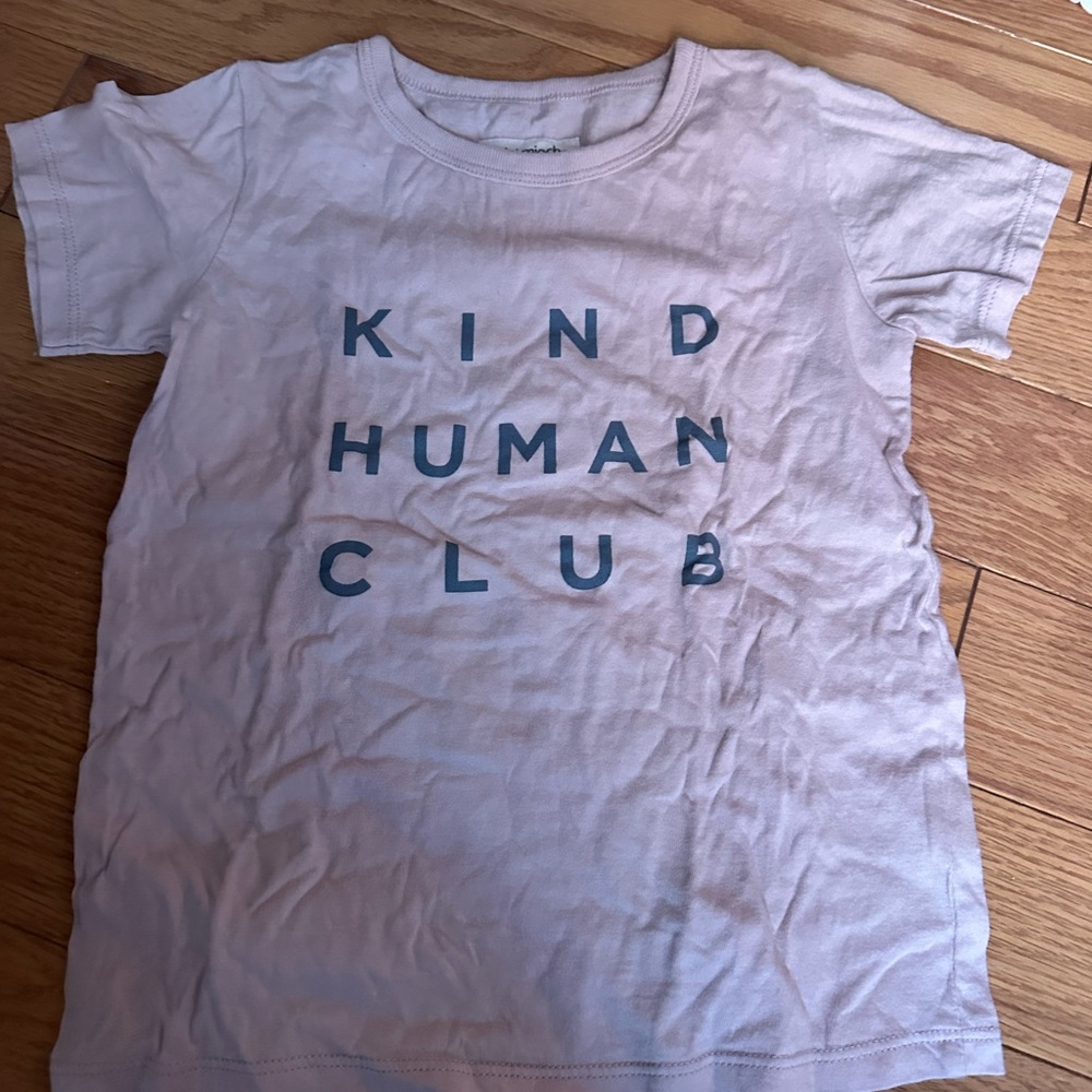 Minimioche Kind Human Club Kids T-Shirt - light pink